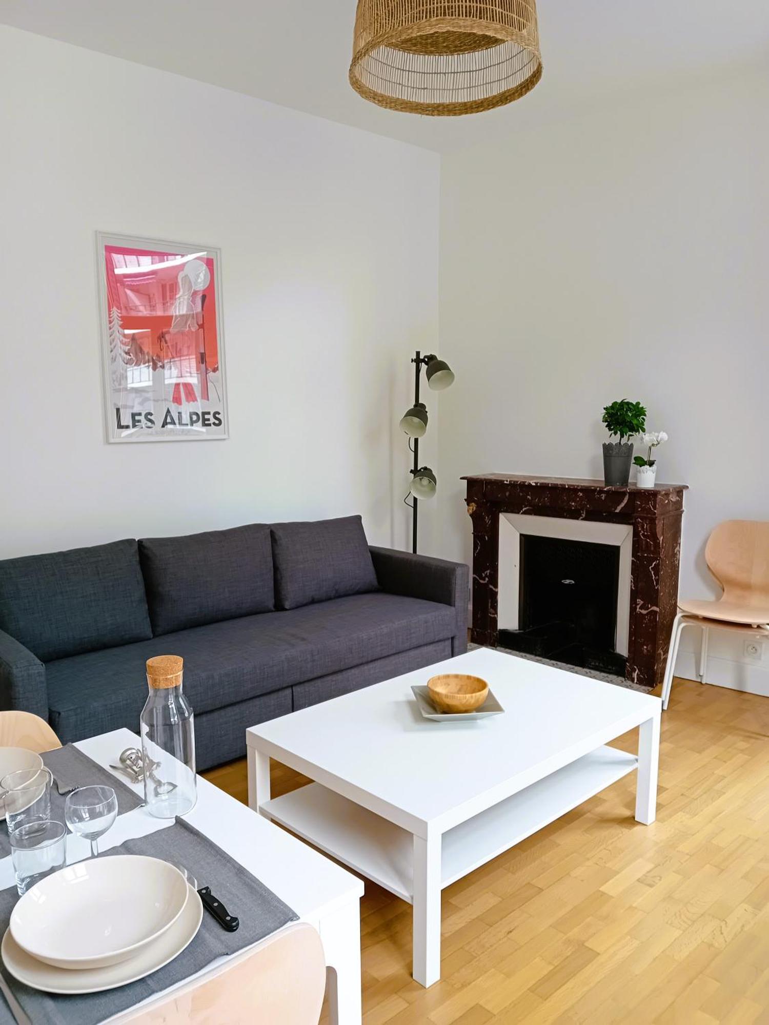 102 - Appart Renove Avec Grand Salon Et 1 Chambre - Tram Et Clinique Mutualiste A 1 Min Grenoble Eksteriør bilde